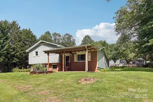 264 Cashdon Dr, Mills River, NC 28759 - Photo 8