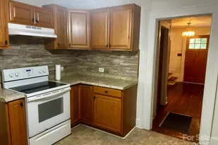 404 Huffman St, Morganton, NC 28655 - Photo 10