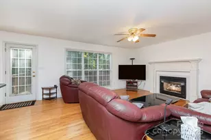 1010 James St, Charlotte, NC 28216 - Photo 8