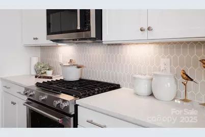 2081 Skyhawk Drive, York, SC 29745 - Photo 10