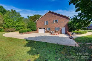 3132 Fox Den Cir, Iron Station, NC 28080 - Photo 6