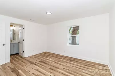 317 S High Street, Lincolnton, NC 28092 - Photo 14