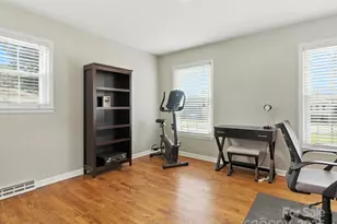 2426 Redbud Dr, Gastonia, NC 28056 - Photo 20