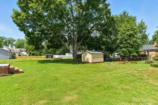 2426 Redbud Dr, Gastonia, NC 28056 - Photo 32