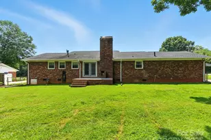 2426 Redbud Dr, Gastonia, NC 28056 - Photo 28