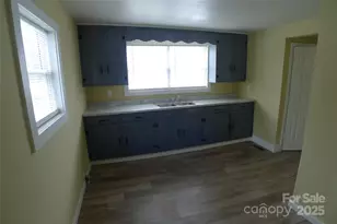 816 Olympia St, Lexington, NC 27295 - Photo 12