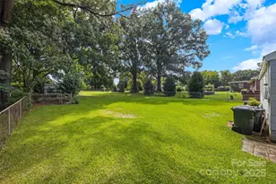 1024 Westover Cir, Rock Hill, SC 29732 - Photo 18