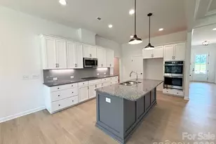 6853 Glen Abbey Ln, Mount Pleasant, NC 28124 - Photo 12