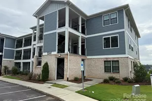 4455 Reed Crk Dr, Sherrills Ford, NC 28673 - Photo 1