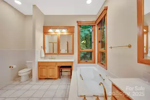 363 Lakeside Dr, Lake Toxaway, NC 28747 - Photo 18