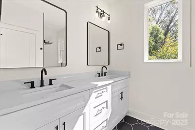 2516 Elmin Street, Charlotte, NC 28208 - Photo 22