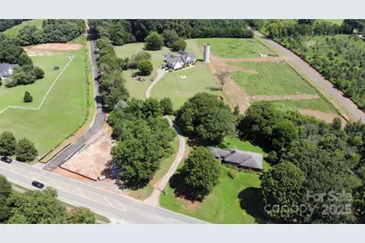 14532 Beatties Ford Road, Huntersville, NC 28078 - Photo 12