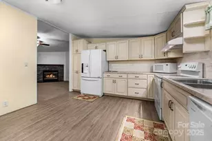 11 Choice Pl, Whittier, NC 28789 - Photo 32