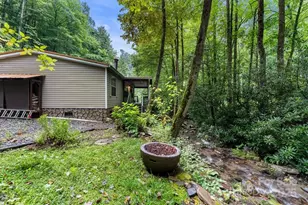 11 Choice Pl, Whittier, NC 28789 - Photo 8