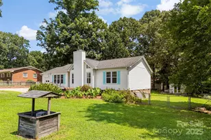 117 S Enochville Ave, Kannapolis, NC 28081 - Photo 4