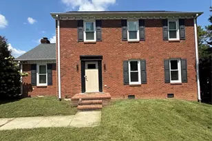 5304 King George Ct, Greensboro, NC 27410 - Photo 2