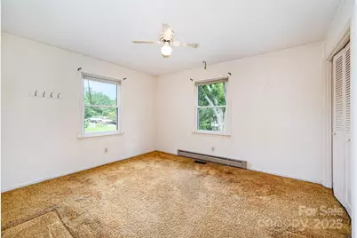 2425 Essen Lane, Gastonia, NC 28054 - Photo 18