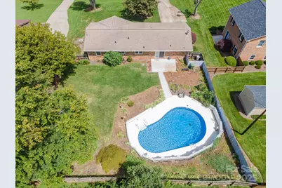 2425 Essen Lane, Gastonia, NC 28054 - Photo 32