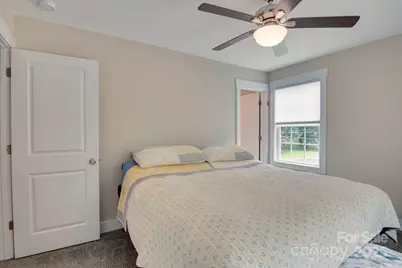 2661 N Ashe Avenue, Newton, NC 28658 - Photo 18