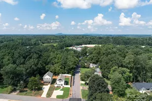 2661 N Ashe Ave, Newton, NC 28658 - Photo 30