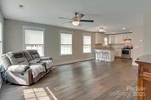 2661 N Ashe Ave, Newton, NC 28658 - Photo 4