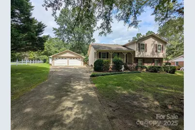 105 Redcoat Drive, Fort Mill, SC 29715 - Photo 4