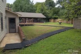 105 Redcoat Dr, Fort Mill, SC 29715 - Photo 40