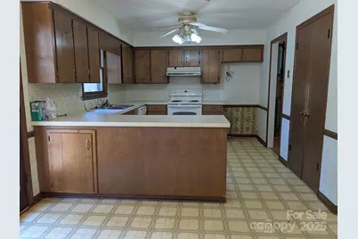 105 Redcoat Drive, Fort Mill, SC 29715 - Photo 8