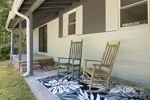 14 Rachel Fay Dr, Hendersonville, NC 28739 - Photo 4