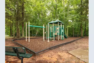 7941 Mossycup Drive, Charlotte, NC 28215 - Photo 38