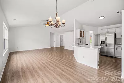 7941 Mossycup Drive, Charlotte, NC 28215 - Photo 20