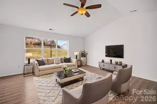 7941 Mossycup Dr, Charlotte, NC 28215 - Photo 2