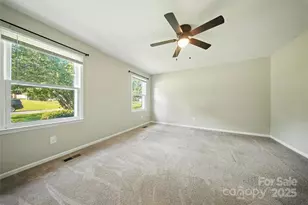 4606 Cloverwood Ln, Gastonia, NC 28052 - Photo 8