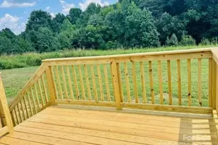 6015 Bridges St, Catawba, NC 28609 - Photo 18