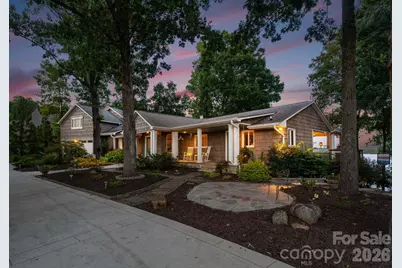 16318 Belle Isle Drive, Cornelius, NC 28031 - Photo 2