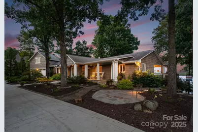 16318 Belle Isle Drive, Cornelius, NC 28031 - Photo 4