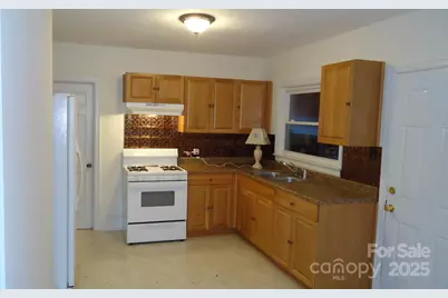 1646 Arnold Drive, Charlotte, NC 28205 - Photo 2