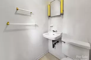 35 Bramlett Dr, Waynesville, NC 28785 - Photo 16