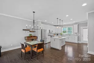 1910 Seegars Pl, Charlotte, NC 28204 - Photo 8