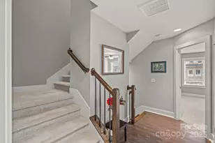 1910 Seegars Pl, Charlotte, NC 28204 - Photo 28