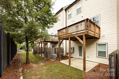 1910 Seegars Place, Charlotte, NC 28204 - Photo 34