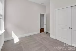 14008 Little Spring Ct, Charlotte, NC 28278 - Photo 32