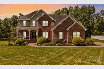 415 Autumnlight Drive, Salisbury, NC 28147 - Photo 2