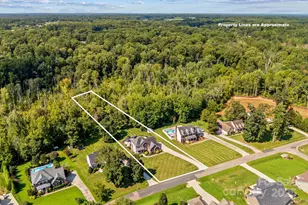 415 Autumnlight Dr, Salisbury, NC 28147 - Photo 4