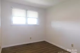 125 Fulton Dr, Hendersonville, NC 28792 - Photo 22