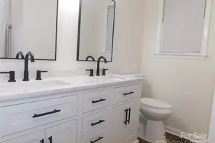 125 Fulton Dr, Hendersonville, NC 28792 - Photo 16