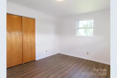 125 Fulton Drive, Hendersonville, NC 28792 - Photo 20