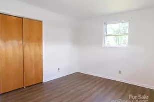 125 Fulton Dr, Hendersonville, NC 28792 - Photo 20