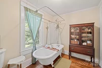 506 N Main Street NW #C, Lenoir, NC 28645 - Photo 16