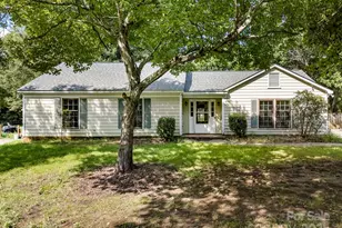 2506 Lawton Bluff Rd, Charlotte, NC 28226 - Photo 1